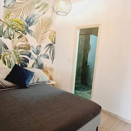 Playitas Salema Apartment *